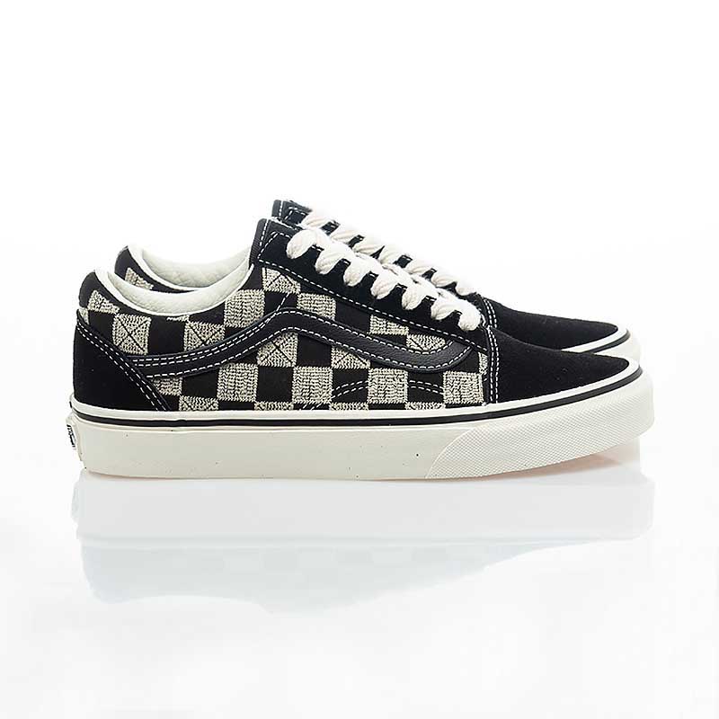 Vans Old Skool Sneakers