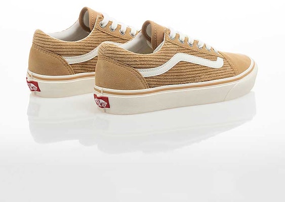 バンズ オールドスクール スニーカー V221305019 Lookbook バンズ オールドスクール スニーカー V221305019