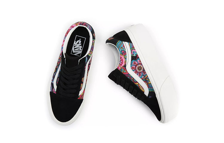 Shop Vans Old Skool Stackform ''Noir Rose Bleu'' VN0A7Q5MBLK