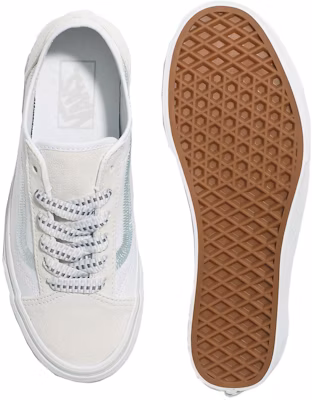 Vans Old Skool Tapered Bordir 'Putih Asli' VN0005UGW00 Shop Vans Old Skool Tapered Bordir 'Putih Asli' VN0005UGW00