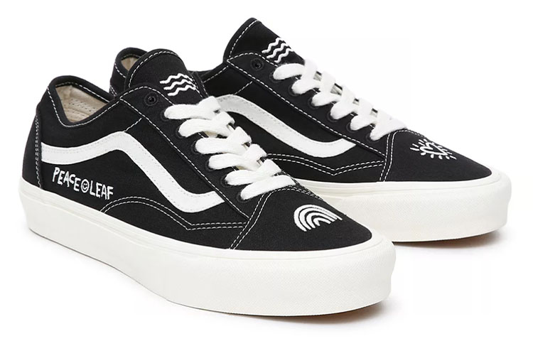 Lookbook Vans Old Skool Tapered Sneaker Low-Top Schwarz/Weiß VN0A54F41KP