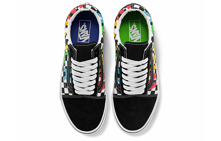 Shop ヴァンズ オールドスクール ティエラワック VN0A7Q2JBC8 VN0A7Q2JBC8