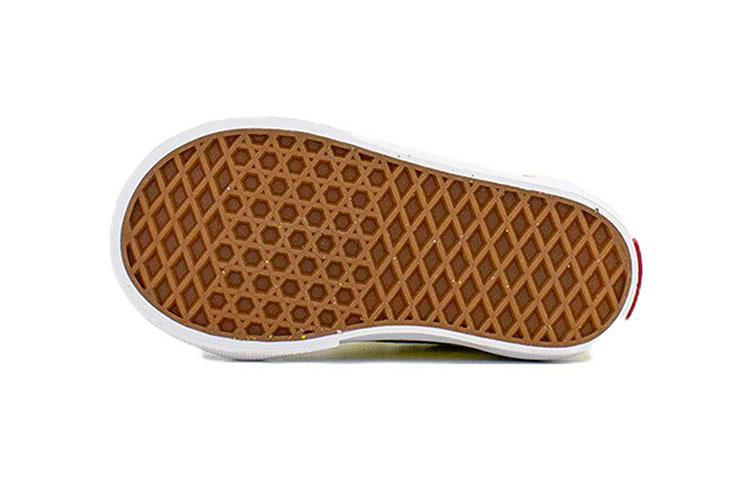 Shop Vans Old Skool V 低帮休闲滑板鞋 黄色 VN000D3Y7Z4