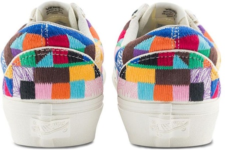 VansオールドスクールVLT LX "愛の勝利" (Vans Ōrusukūru VLT LX "Ai no Shōri") VN0A4BVFBMB Purchase VansオールドスクールVLT LX "愛の勝利" (Vans Ōrusukūru VLT LX "Ai no Shōri") VN0A4BVFBMB