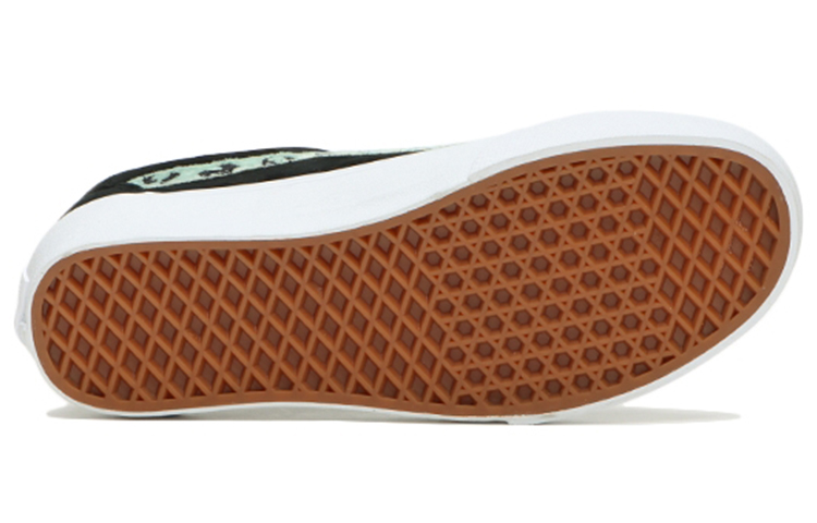 Details for Vans Old Skool VLT LX '天鵝絨動物 - 薄荷豹紋' VN0A4BVFA5Q