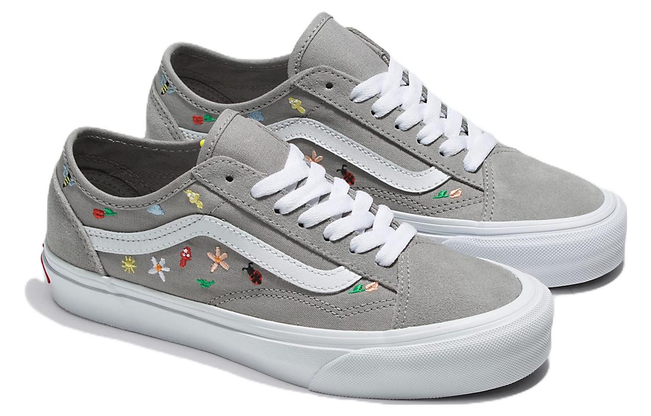 Order Vans 经典款 VN0005UGKAQ