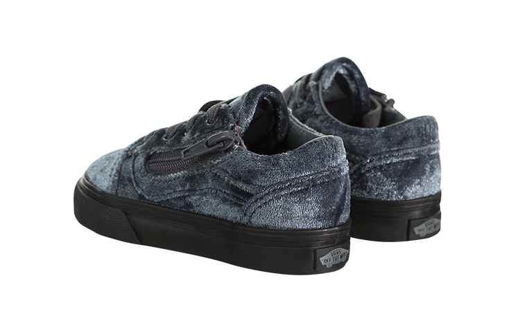Lookbook Vans经典侧条纹拉链款深蓝色 VN0A38EFQQS