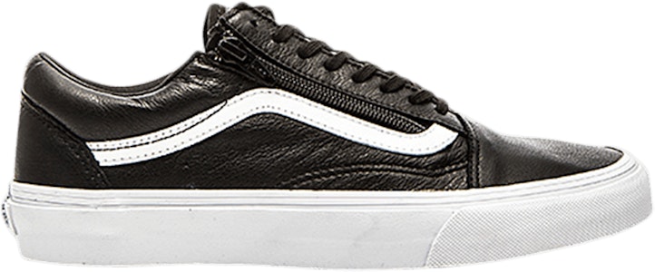 Vans Old Skool Zip Kulit Premium 'Hitam' VN018GEW9 Buy Vans Old Skool Zip Kulit Premium 'Hitam' VN018GEW9
