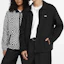 Sizing Vans OTW SS24 黑色男女款雙面印花長袖外套 VN000GVZBLK