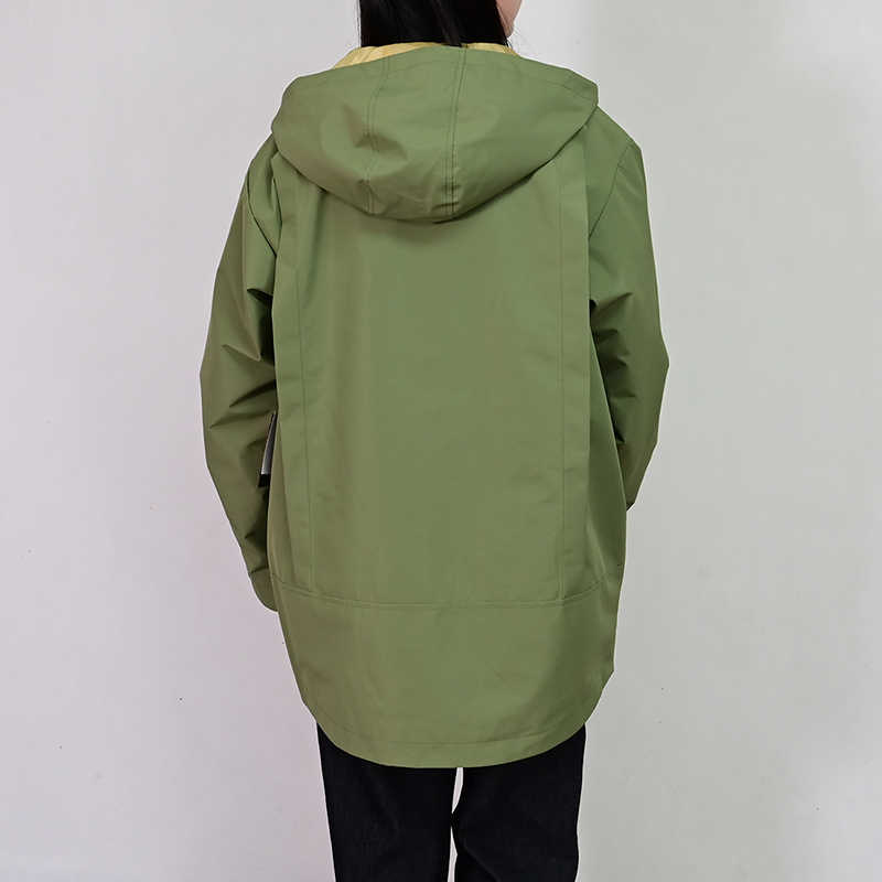 Purchase Vans 戶外休閒系列多口袋軍綠色連帽外套 男款 VN000GQEAMB