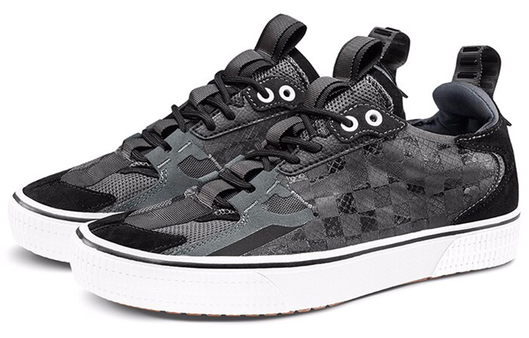 Lookbook Vans Overt ComfyCush 'Tablero de Ajedrez Negro' VN0A4TZSN40