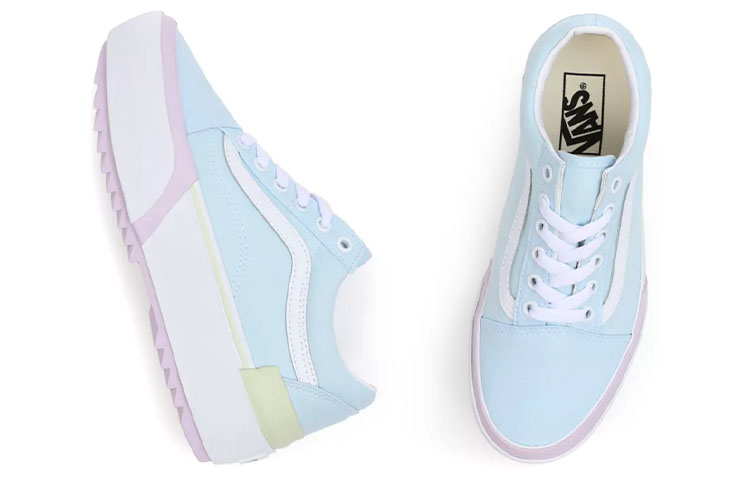 Shop Vans Pastel Old Skool Stacked Sneakers Low-Top Blu/Rosa VN0A4U1524D