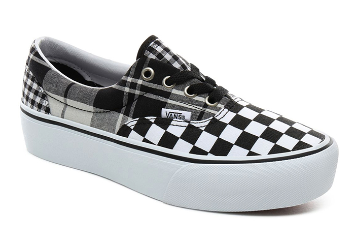 Lookbook Kasut Vans RUIT CHECKBOARD ERA PLATFORM Hitam/Putih VN0A3WLUVYD