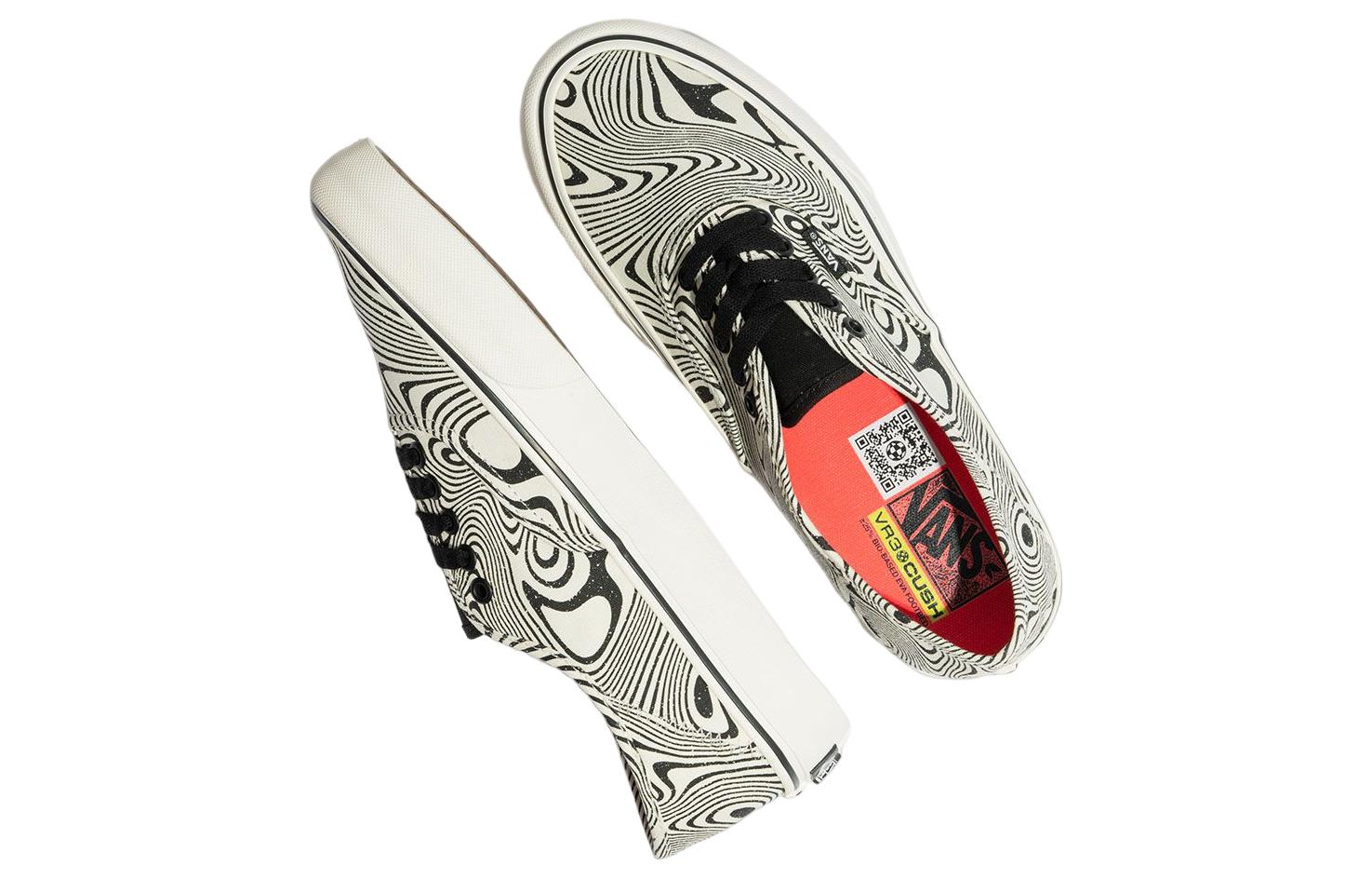 Shop Vans Authentic Vr3 Sf 防滑耐磨 低筒 滑板鞋 男女皆宜 黑白