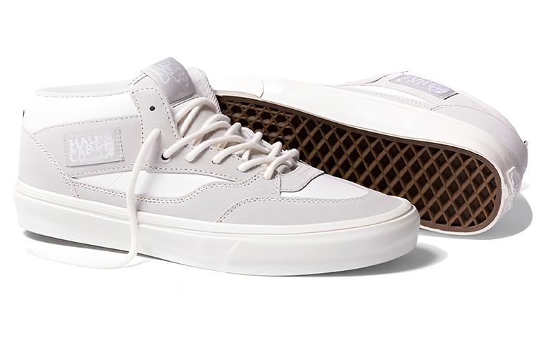 Shop Vans Pop Trading Company x Half Cab '92 zapatillas retro. VN0A5KYABCR