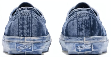 Vans Premium Authentic 44 'Dress Blues' Sepatu Pria VN000CQALKZ Lookbook Vans Premium Authentic 44 'Dress Blues' Sepatu Pria VN000CQALKZ