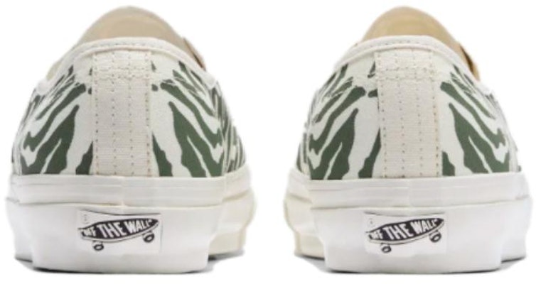 Vans 高級款 Authentic 44「橄欖綠斑馬」VN000CQAZBR Lookbook Vans 高級款 Authentic 44「橄欖綠斑馬」VN000CQAZBR