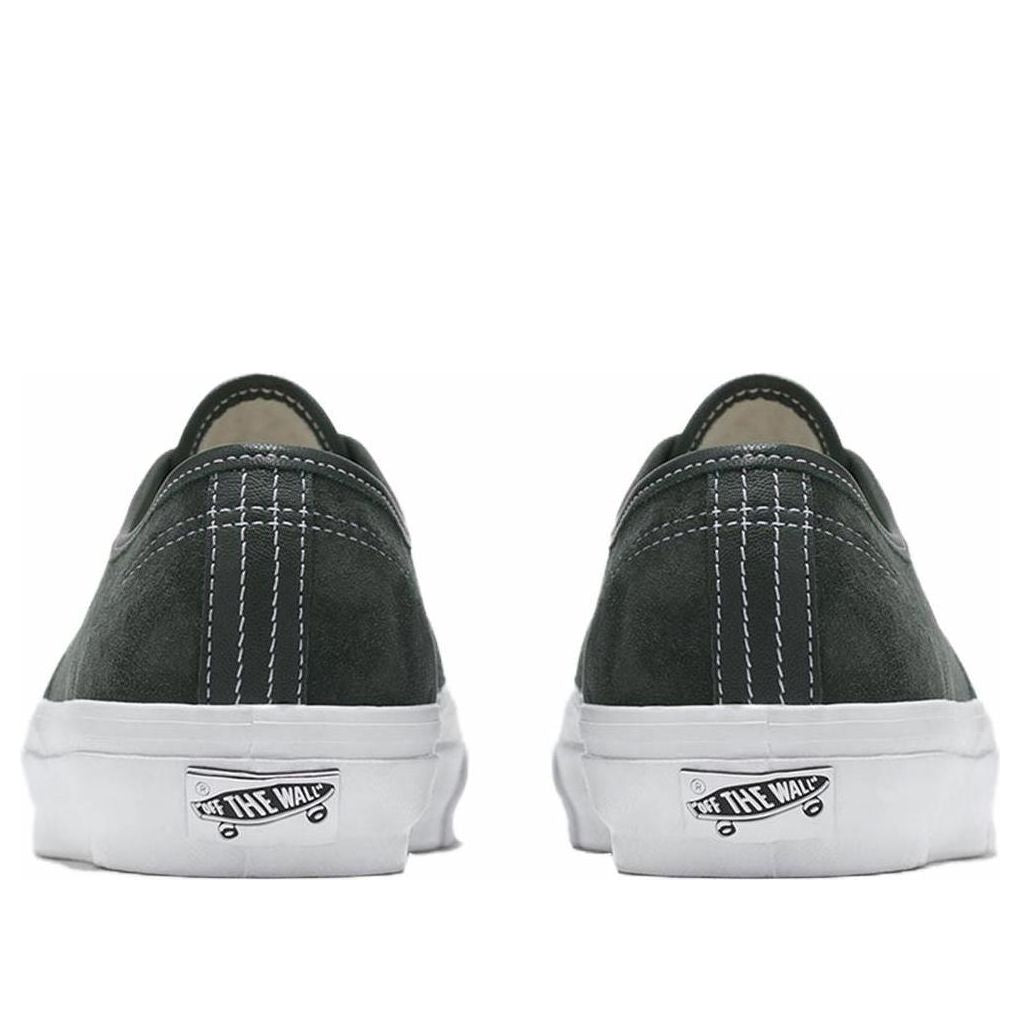 Lookbook 반스 프리미엄 어센틱 44 ''스카라브 블랙'' VN0007QZPRM