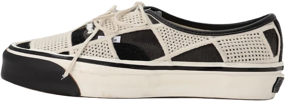Vans高级Authentic 44壳织黑白舒适运动鞋 VN000Y0RFDB Buy Vans高级Authentic 44壳织黑白舒适运动鞋 VN000Y0RFDB