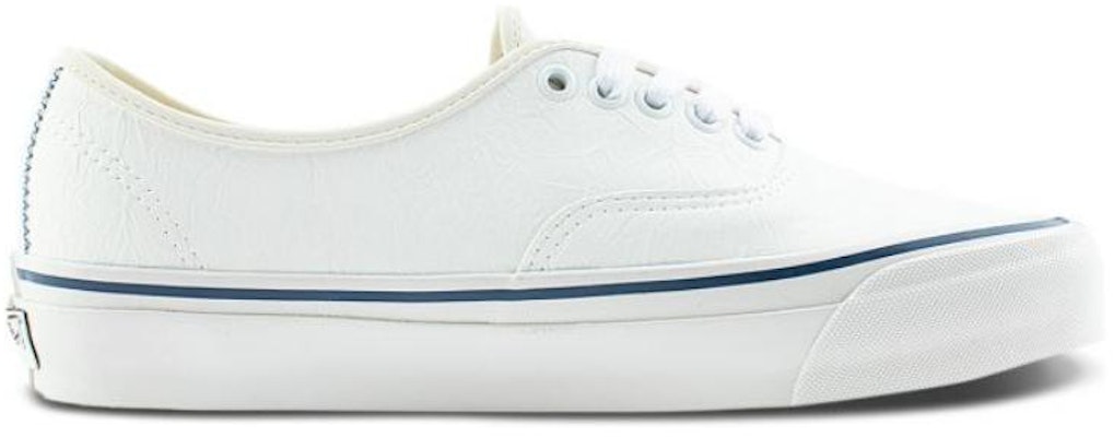 Vans Premium Authentic Reissue 44 'Street Vintage' Sepatu Retro Jalanan VN000CQAJVY Order Vans Premium Authentic Reissue 44 'Street Vintage' Sepatu Retro Jalanan VN000CQAJVY