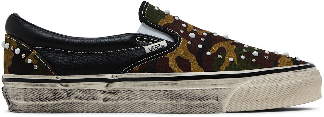 Vans LX Classic Slip-On 98 Pearlized Pack Camo Hitam VN000D9PCAK Buy Vans LX Classic Slip-On 98 Pearlized Pack Camo Hitam VN000D9PCAK