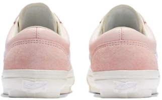 萬斯 高級 Old Skool 36 '腮紅粉' VN000CR3YWC Lookbook 萬斯 高級 Old Skool 36 '腮紅粉' VN000CR3YWC