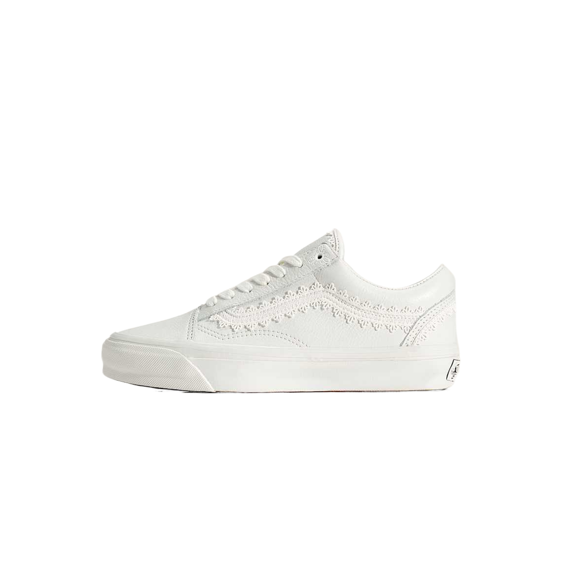 Vans Premium Old Skool Leather Casual Low-Top Sneakers . VN000VB3CCZ
