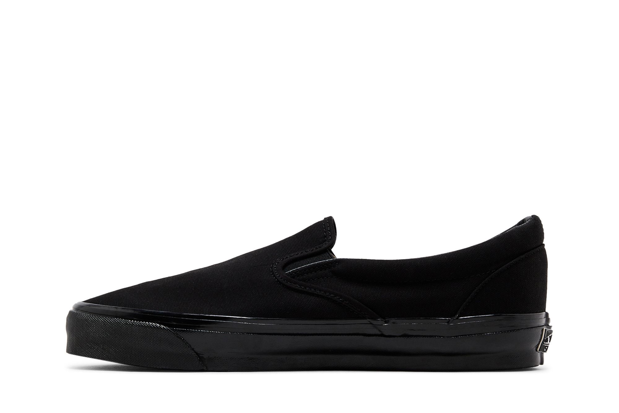 Lookbook Vans 高級款 Slip-On 98 '黑色' VN0007PJBKA