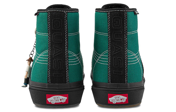 Shop Quasi x Vans Pro Crockett 高帮限量版 板鞋 男女同款 綠