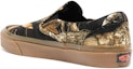 Lookbook Vans Realtree Classic Slip-On 'Hitam Gum' VN0A7Q580QR