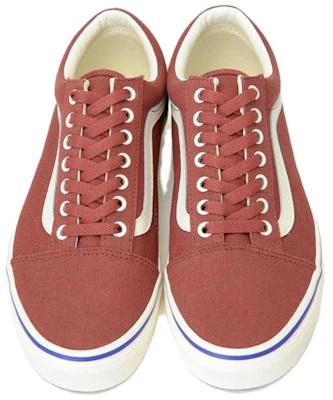 Vans Old Skool 復古加州低幫板鞋 男女同款 西瓜紅 Shop Vans Old Skool 復古加州低幫板鞋 男女同款 西瓜紅