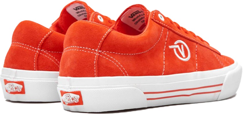 Vans Saddle Sid Pro 滑板鞋 红色 VN0A4BTB10N Lookbook Vans Saddle Sid Pro 滑板鞋 红色 VN0A4BTB10N
