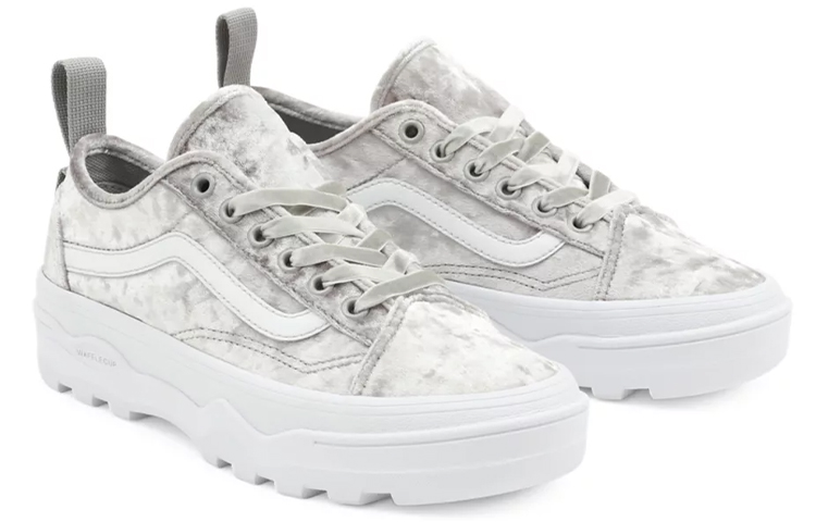 Lookbook Vans Sentry Old Skool 'Kain Baldu Hancur' VN0A5KR3A62