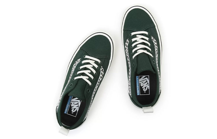 Shop Vans Sentry Old Skool ''Vert Blanc'' VN0A5KR3BD6