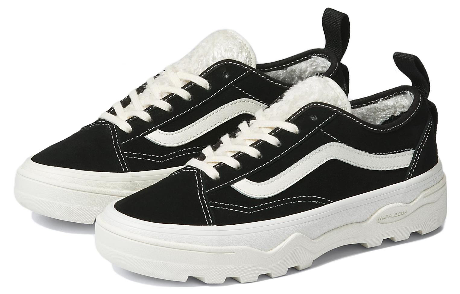 Lookbook Vans Sentry Old Skool WC 'Hitam' VN0A4BVMBLK