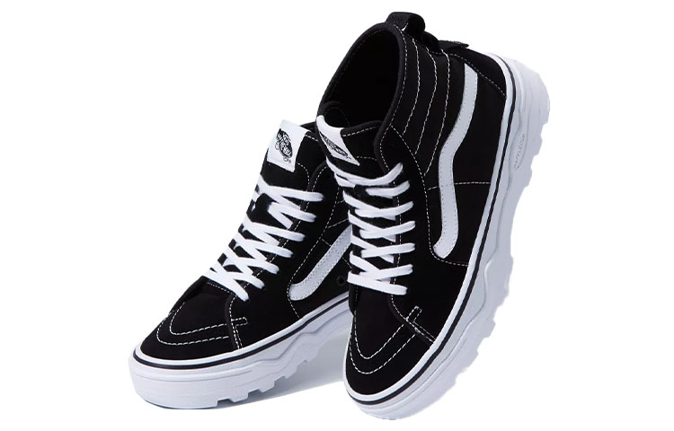 Lookbook Vans Sentry Sk8-Hi WC 'Hitam' VN0A5KY5BA2