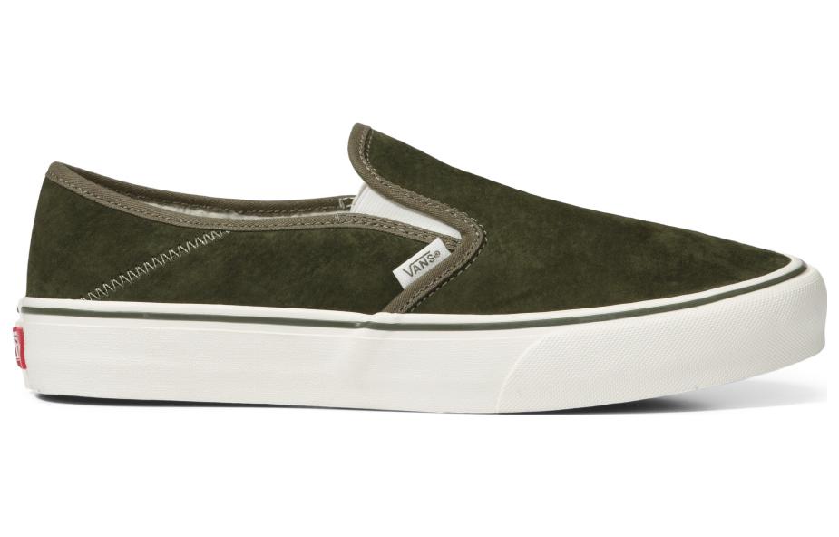 Order Vans Sherpa Slip-On VR3 SF Groen VN0A4BX86NL