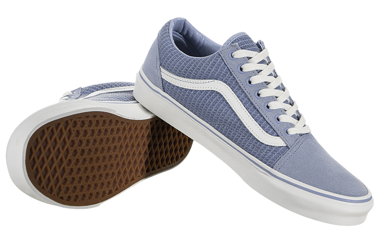 Shop Vansスケートシューズ 青紫 (Vans Sukēto Shūzu Ao-Murasaki) VN0A4U3BWN3