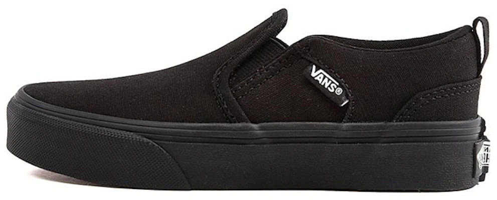 Kasut Vans Skate 'Triple Black' VN00VVH0186 Buy Kasut Vans Skate 'Triple Black' VN00VVH0186