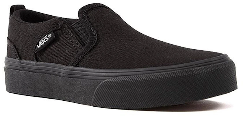 Kasut Vans Skate 'Triple Black' VN00VVH0186 Lookbook Kasut Vans Skate 'Triple Black' VN00VVH0186