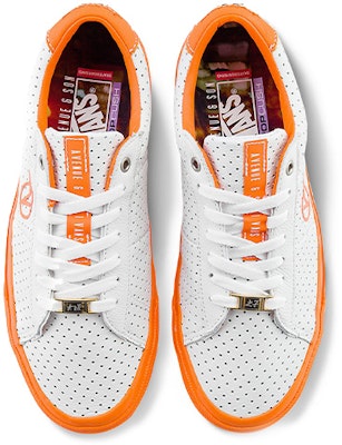 Vans Avenue&Son x Skate Sid Flicks of Fury Sneakers /Oren 'Putih' VN0A5FCE584 Lookbook Vans Avenue&Son x Skate Sid Flicks of Fury Sneakers /Oren 'Putih' VN0A5FCE584
