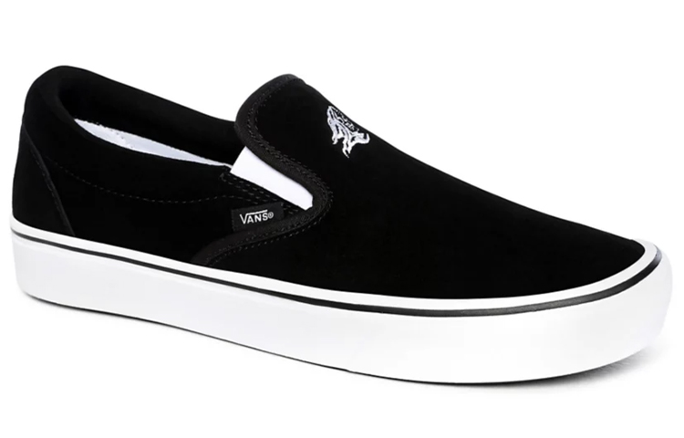 Lookbook Vans Sixty Sixers Comfycush Slip-On Noir VN0A3WMD1T4