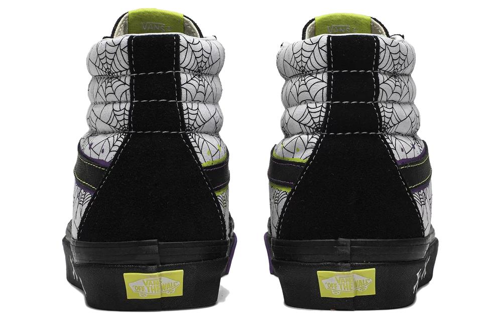 Shop Vans Size? x Sk8 Hi 38 Dx '万圣节' 限量版高帮滑板鞋 VN0A38GF00X