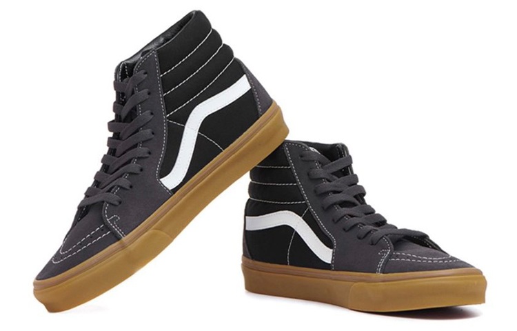 Lookbook 반스 스케이트-하이 '블랙 그레이' VN0A4BV6TBI