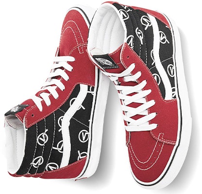 Vans Sk8-Hi 'Circle V' 高帮休闲鞋 VN0A4BV617B Shop Vans Sk8-Hi 'Circle V' 高帮休闲鞋 VN0A4BV617B