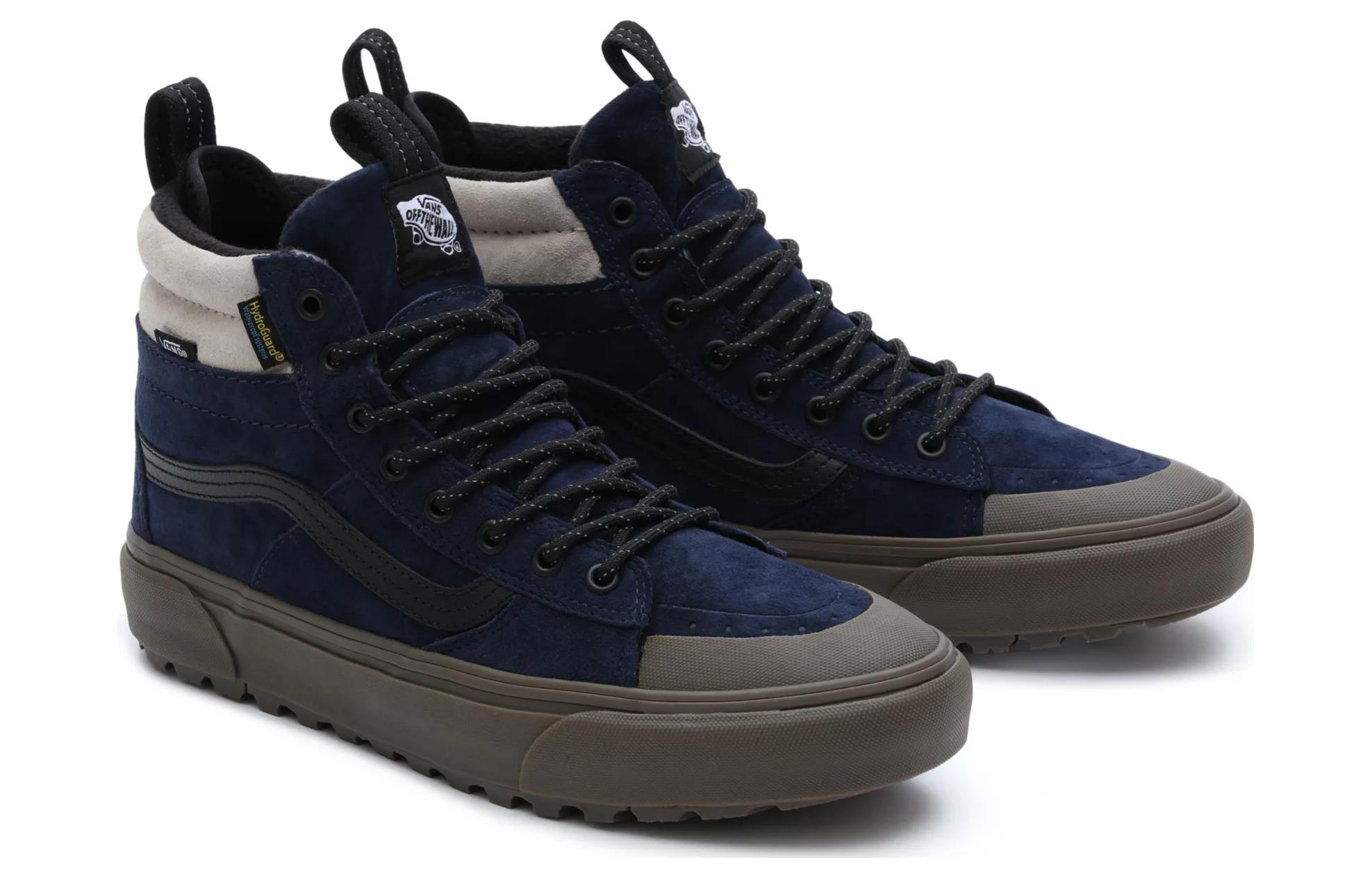 Lookbook Vans SK8 HI 防滑耐磨 中筒 滑板鞋 男女款 深藍色