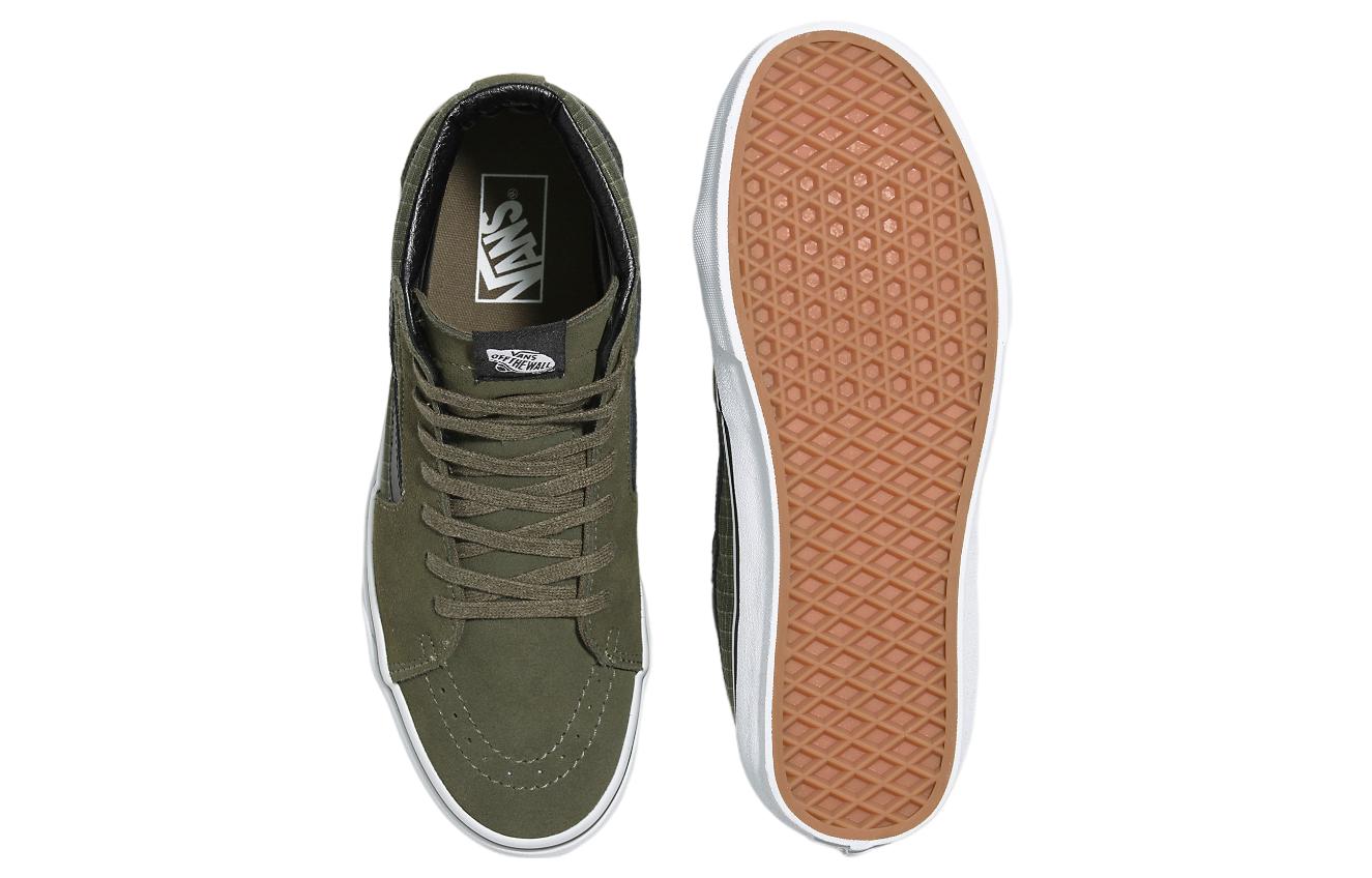 Shop Vans Sk8-Hi '军绿色阻燃帆布' VN0007NS0FI