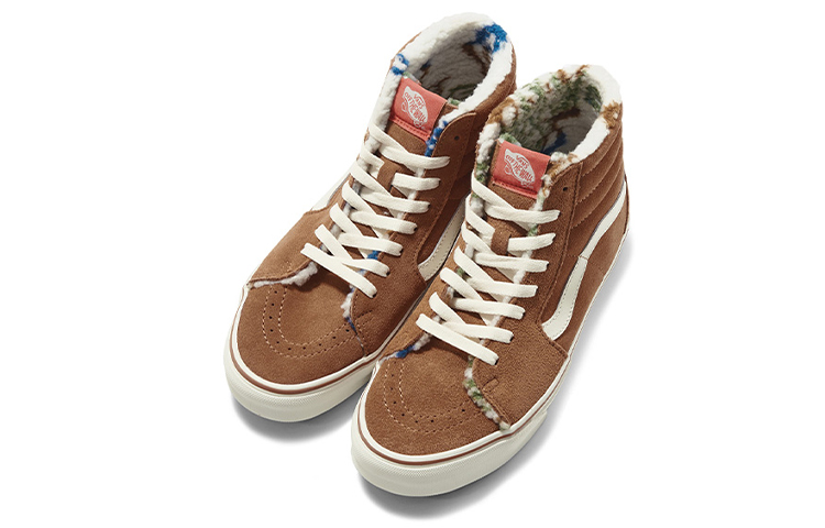Lookbook Vans Sk8-Hi 'Suede Sherpa' Sepatu Sneakers Unisex VN0A4U3C2PS