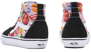 Vans SK8-HI 黑白多彩草莓配色 VN0A32QG4UC Shop Vans SK8-HI 黑白多彩草莓配色 VN0A32QG4UC