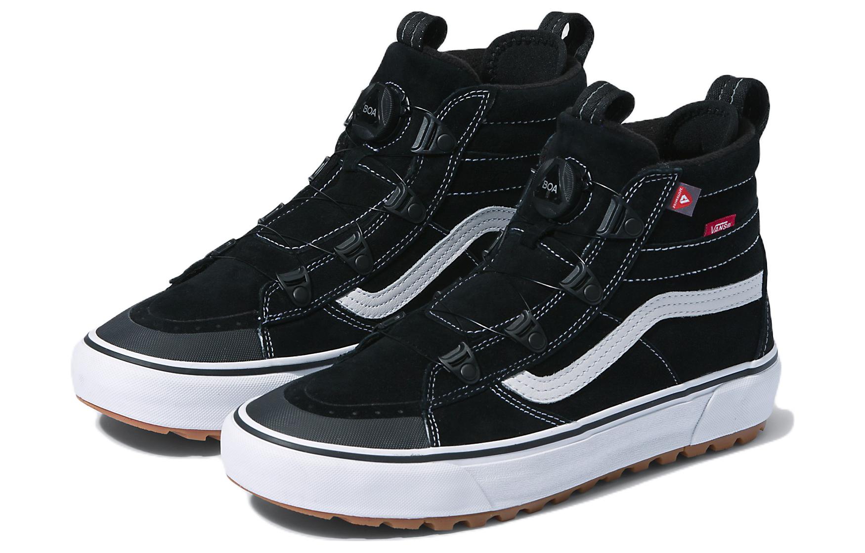 Lookbook バンズ Sk8-Hi BOA MTE-2 ハイ "ブラック/ホワイト" VN0007NMBA2